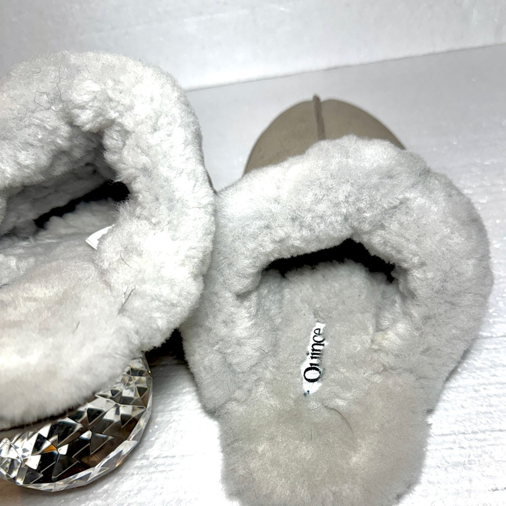 Quince Women's Cozy Grey Shearling Slippers - Picture 16 of 17